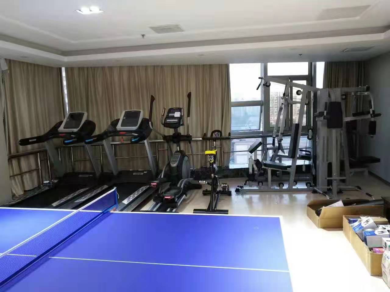 健身器材成人抖音视频