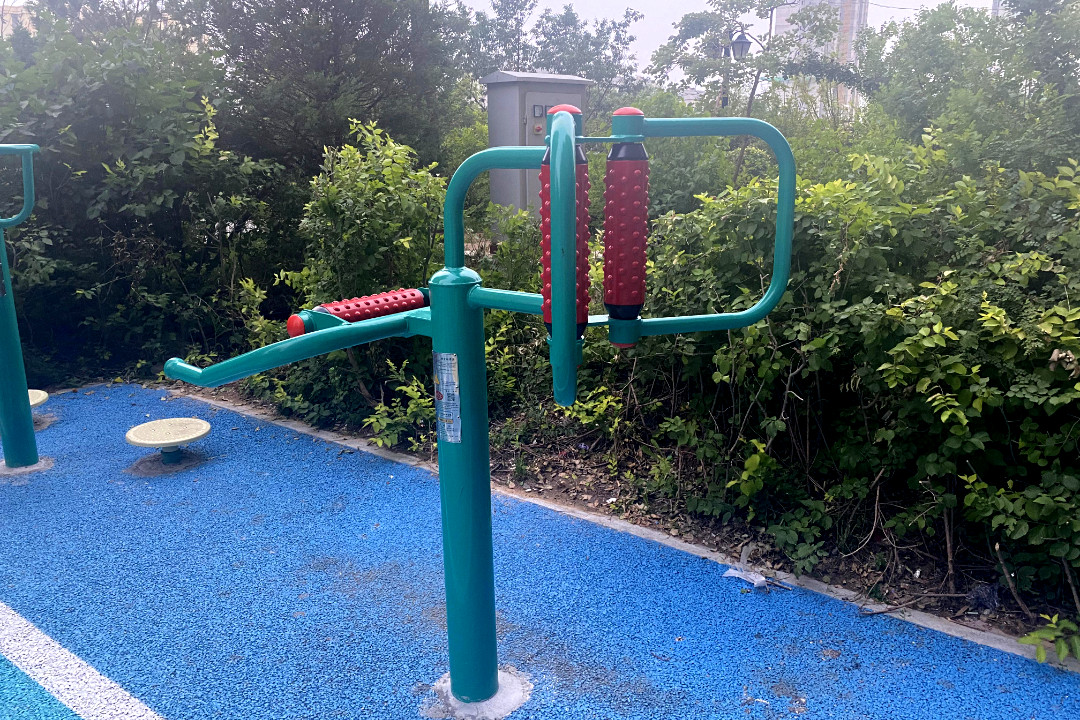 腰背按摩器 腰背按摩器