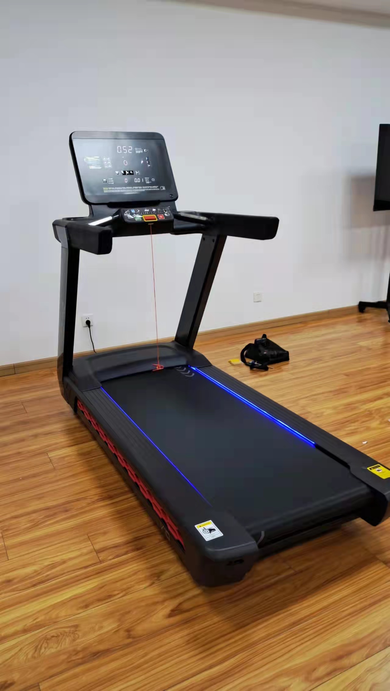 健身器材成人抖音视频