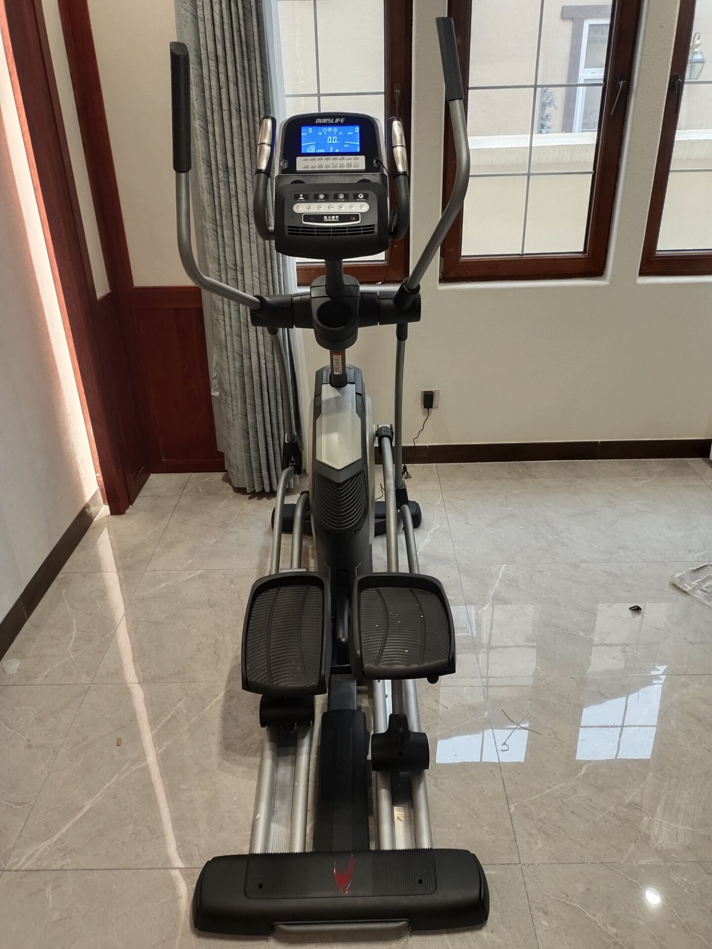 椭圆机和成人抖音视频哪个锻炼效果好